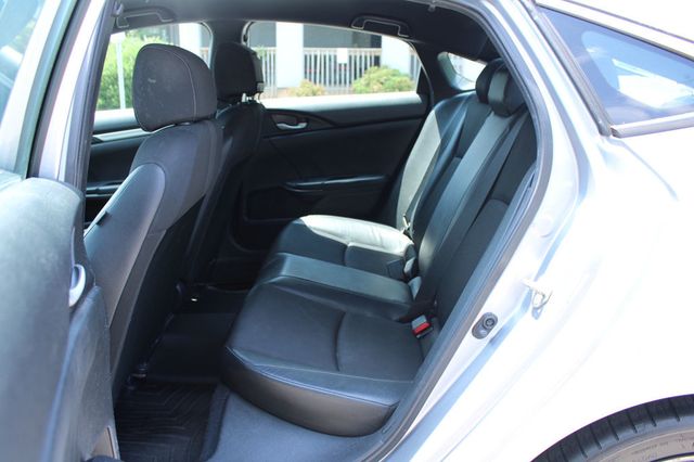 2019 Honda Civic Sedan Sport CVT - 23056927 - 30