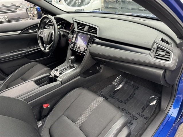 2019 Honda Civic Sedan Sport CVT - 22635483 - 9