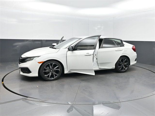 2019 Honda Civic Sedan Sport CVT - 22941289 - 32