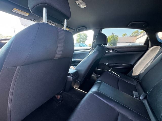 2019 Honda Civic Sedan Sport CVT - 23050832 - 10