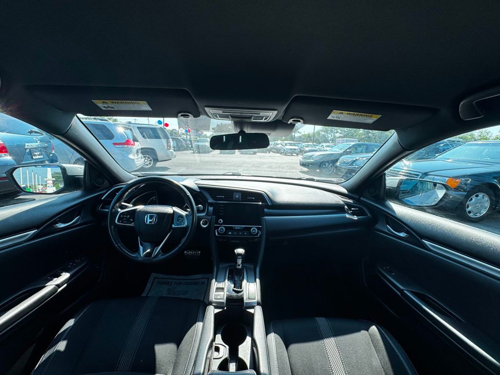2019 Honda Civic Sedan Sport CVT - 23050832 - 18