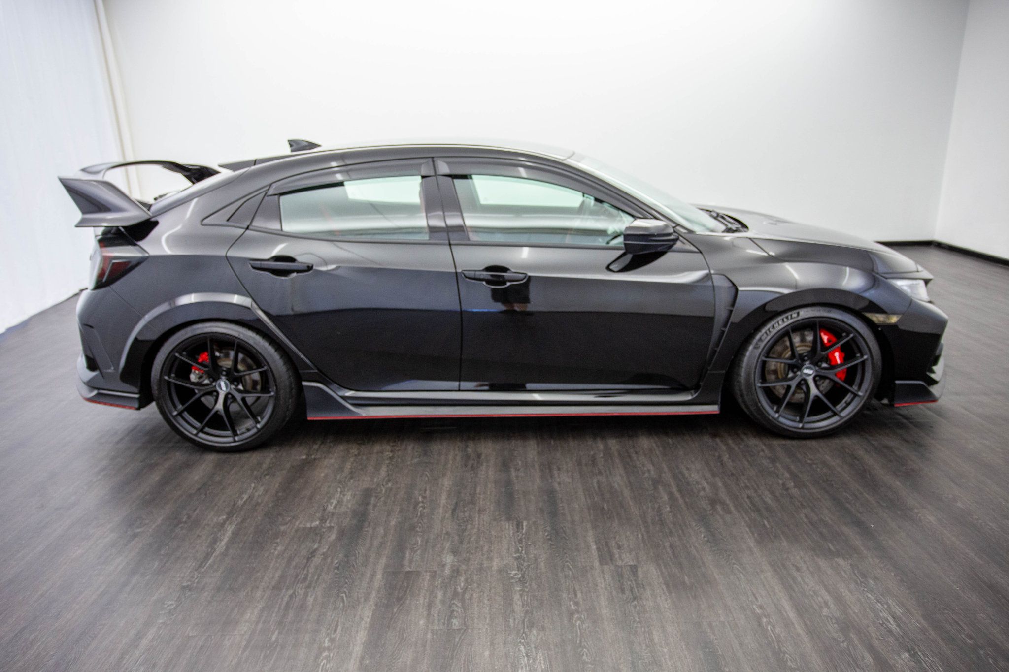 2019 Honda Civic Type R Touring photo 7