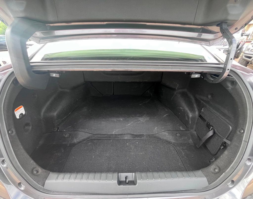 2019 Honda Clarity Plug-In Hybrid Touring Sedan - 22413392 - 13