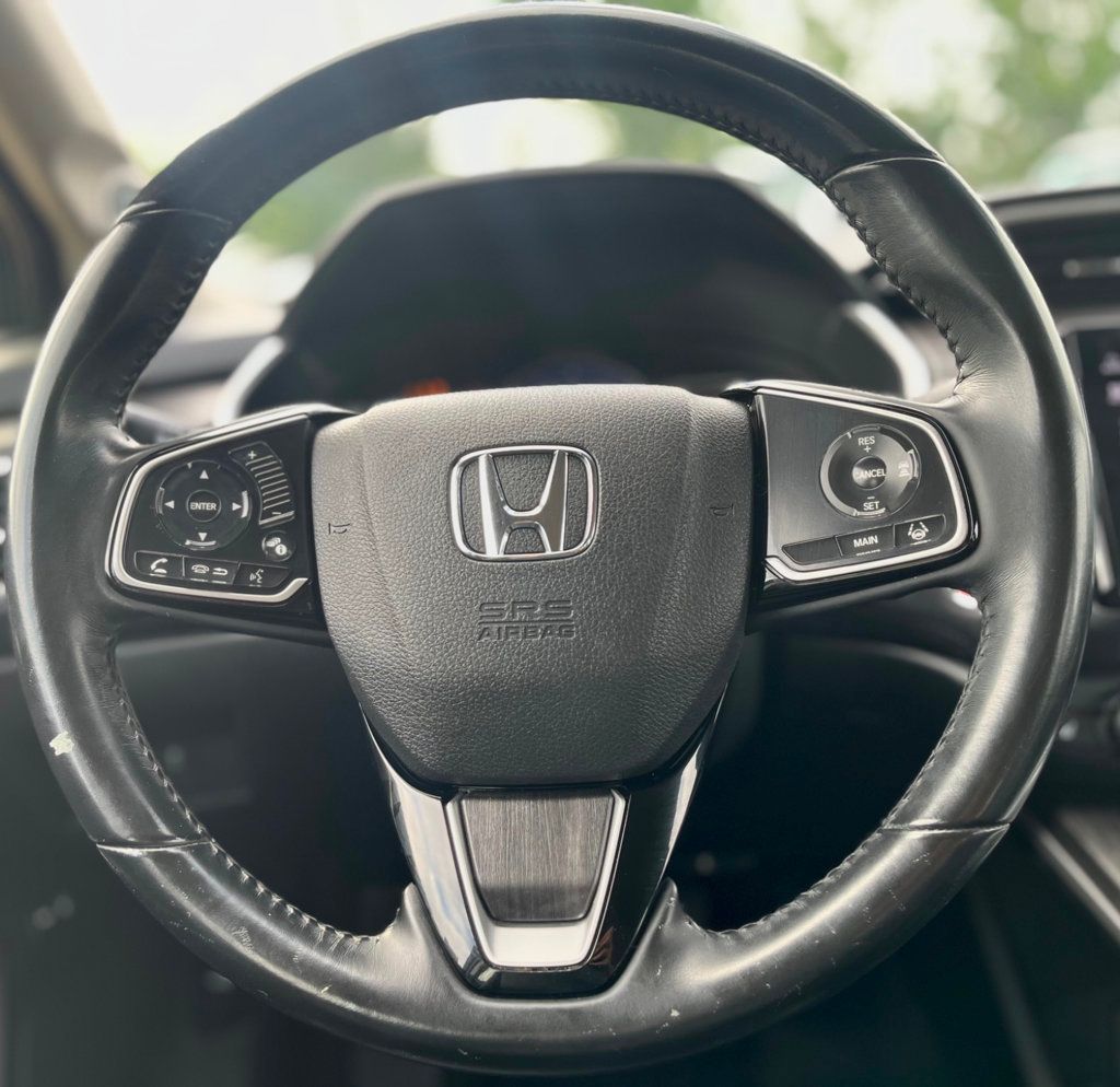 2019 Honda Clarity Plug-In Hybrid Touring Sedan - 22413392 - 18