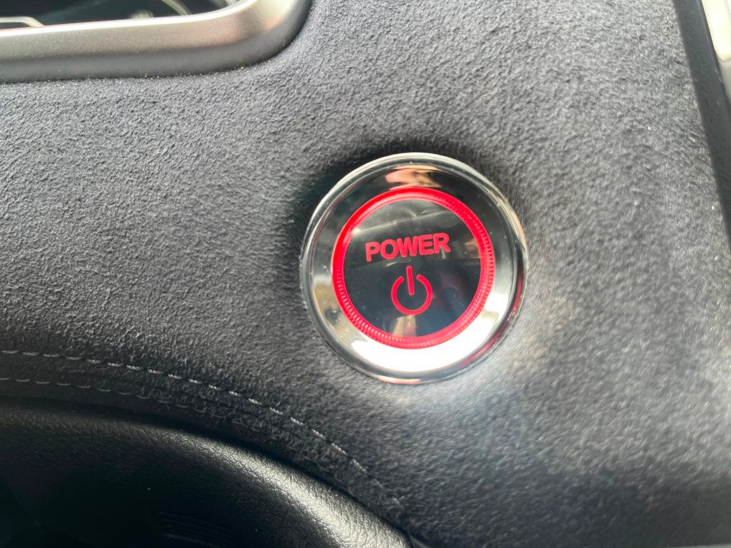 2019 Honda Clarity Plug-In Hybrid Touring Sedan - 22413392 - 37