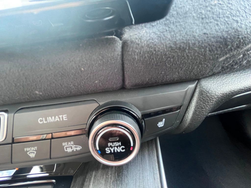 2019 Honda Clarity Plug-In Hybrid Touring Sedan - 22413392 - 47
