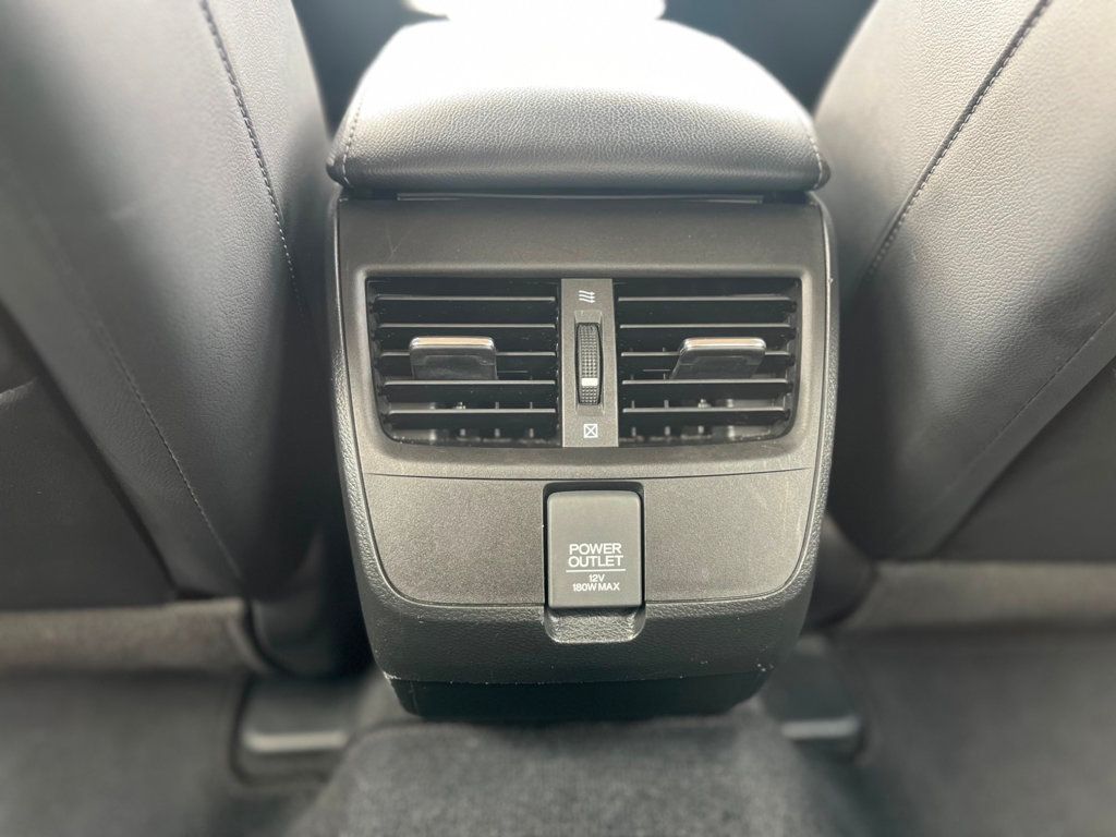 2019 Honda Clarity Plug-In Hybrid Touring Sedan - 22413392 - 58