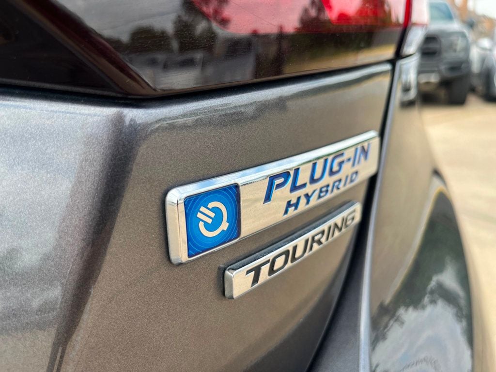 2019 Honda Clarity Plug-In Hybrid Touring Sedan - 22413392 - 64