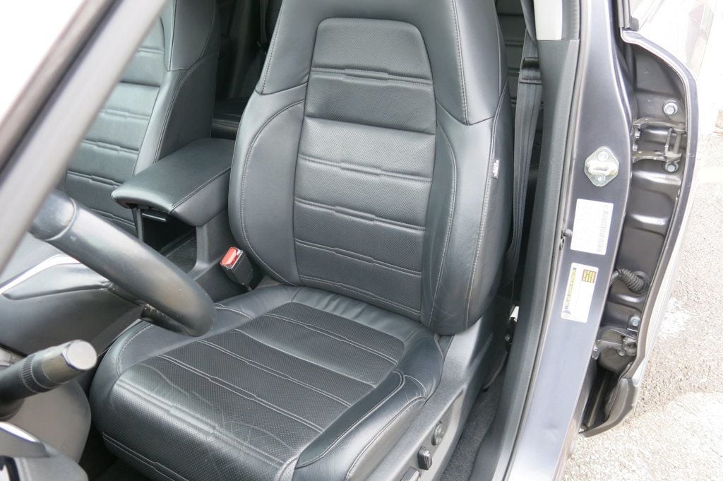 2019 Honda CR-V EX-L AWD - 22962594 - 40