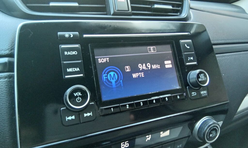 2019 Honda CR-V LX photo 14