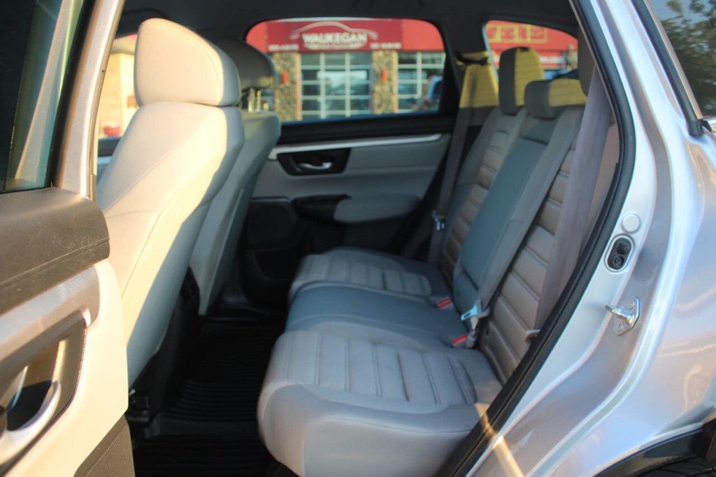 2019 Honda CR-V LX AWD - 22901700 - 17