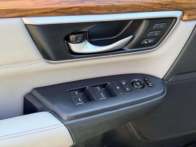 2019 Honda CR-V Touring AWD - 23032040 - 14