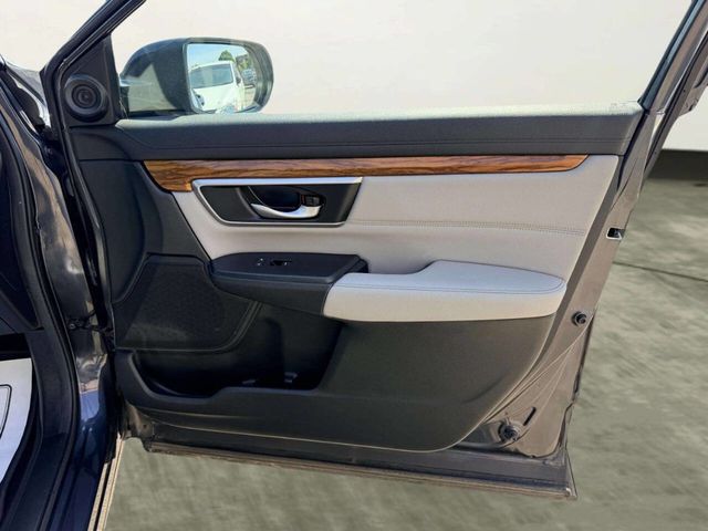 2019 Honda CR-V Touring AWD - 23032040 - 26