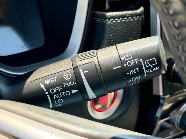 2019 Honda CR-V Touring AWD - 23032040 - 32