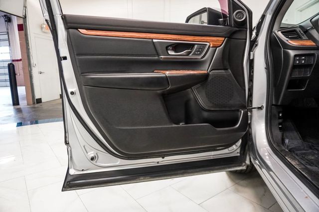 2019 Honda CR-V Touring AWD - 23004764 - 18