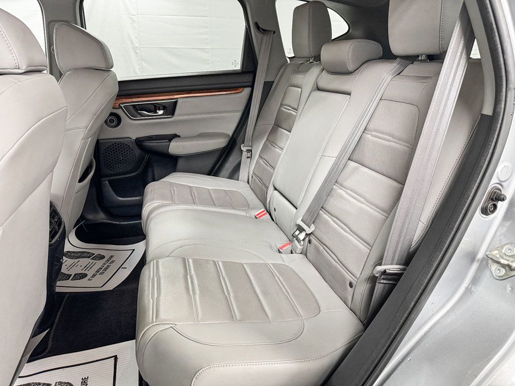 2019 Honda CR-V Touring AWD - 23000368 - 9