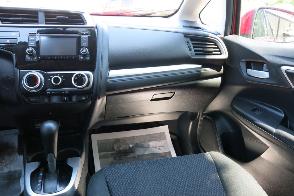 2019 Honda Fit LX photo 20