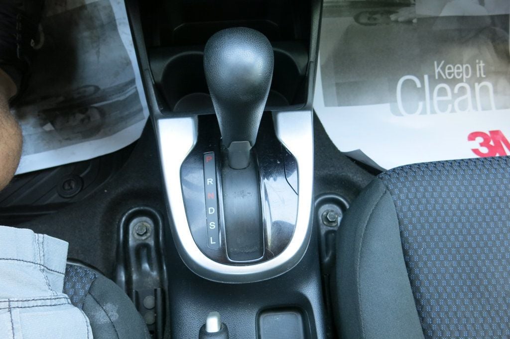 2019 Honda Fit LX photo 26