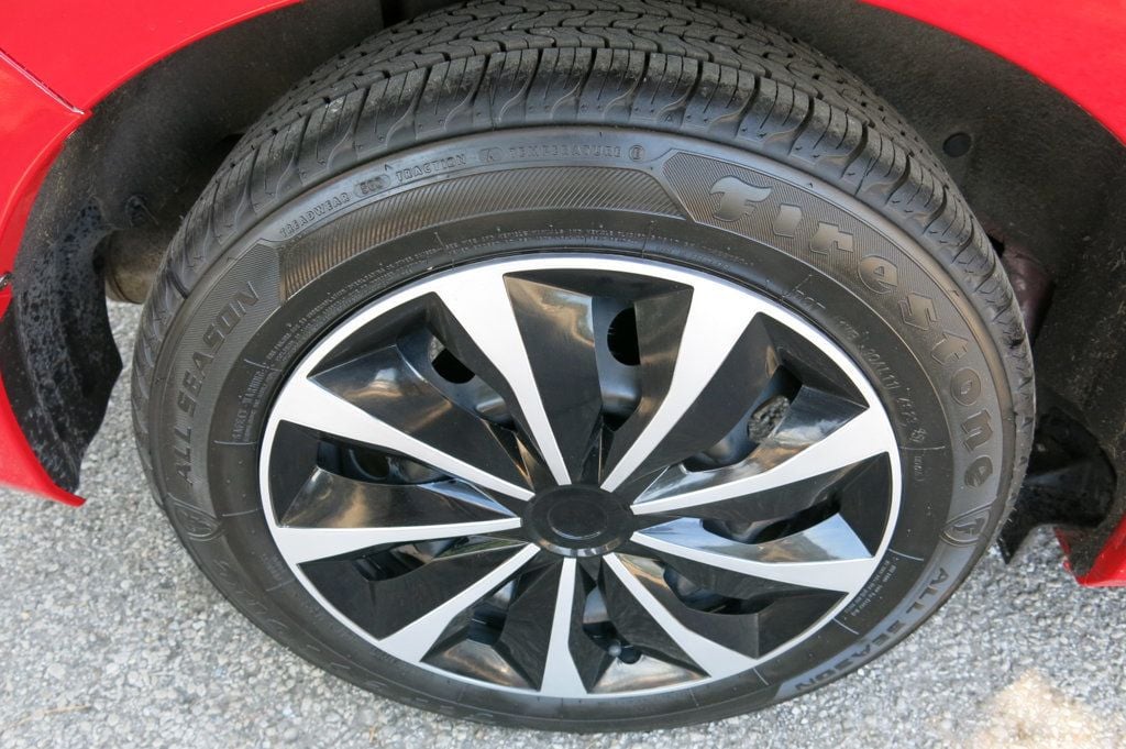 2019 Honda Fit LX photo 33