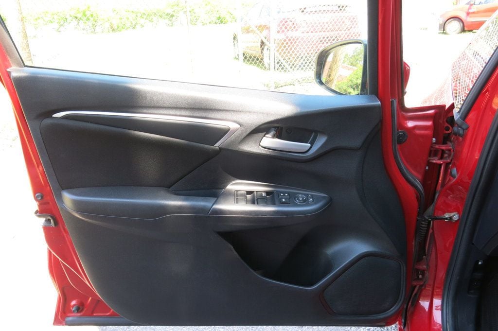 2019 Honda Fit LX photo 45
