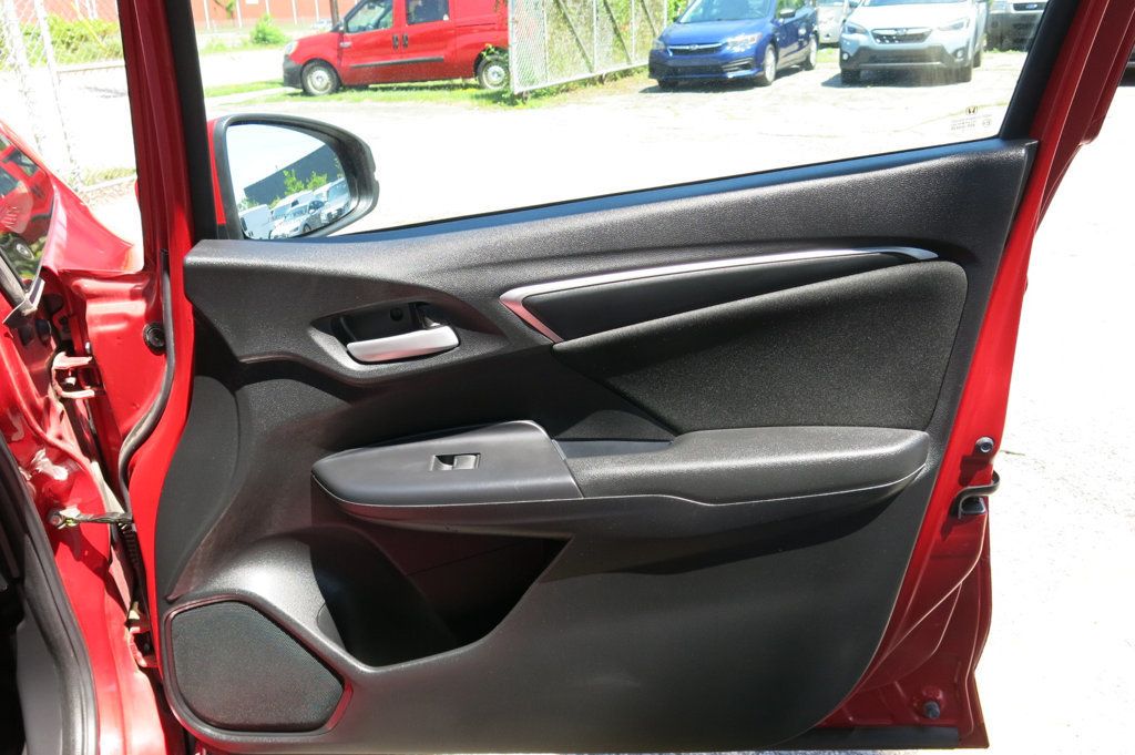 2019 Honda Fit LX photo 46