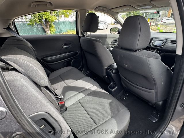 2019 Honda HR-V AWD!! BLUETOOTH! BACK-UP CAMERA!  - 23084171 - 23