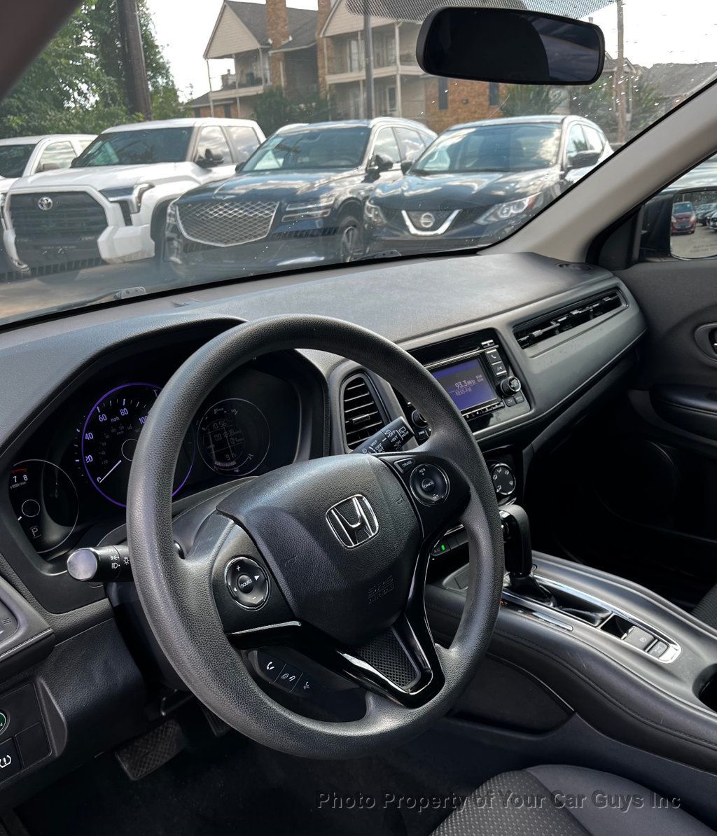 2019 Honda HR-V LX 2WD CVT - 23083023 - 16