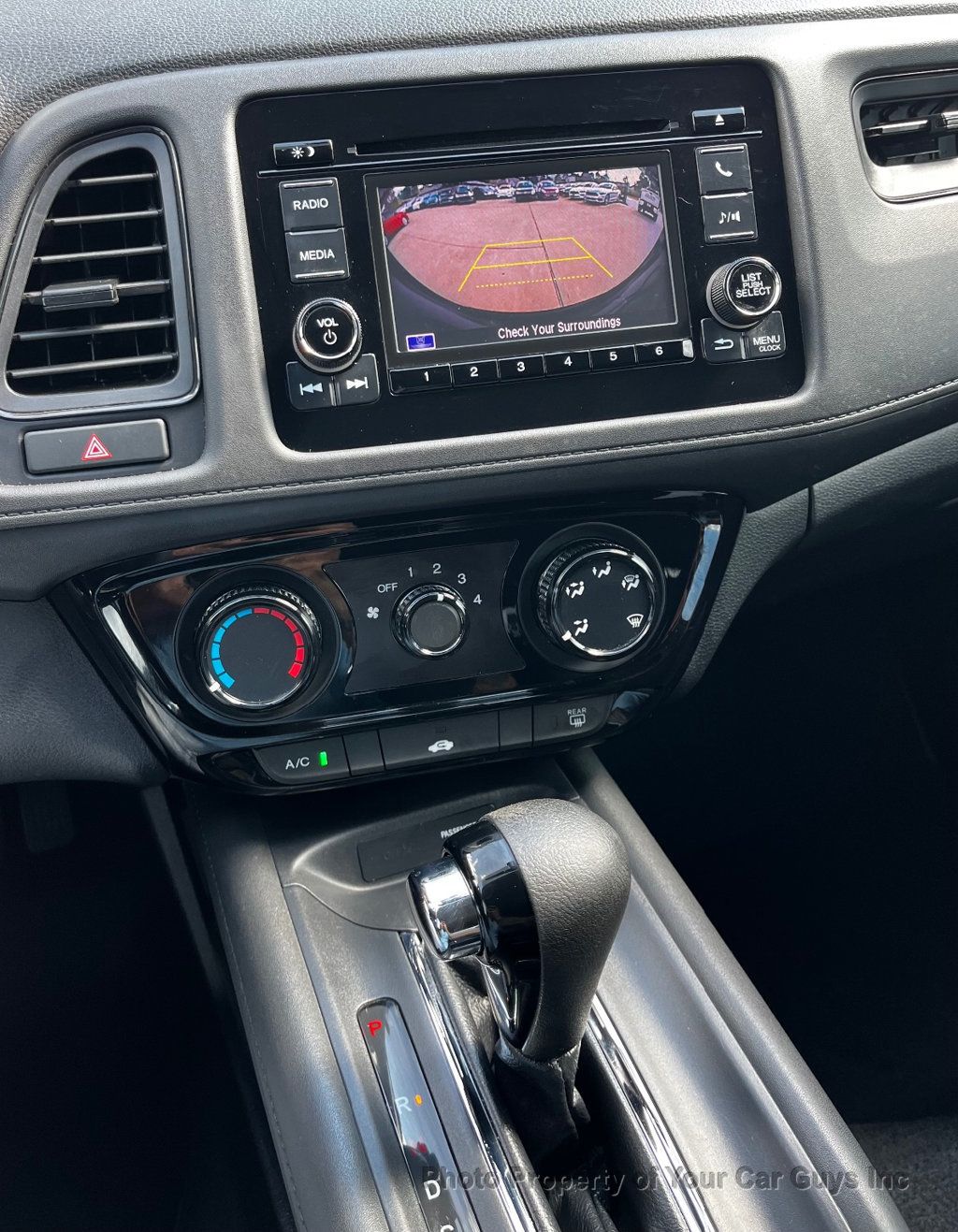 2019 Honda HR-V LX 2WD CVT - 23083023 - 18