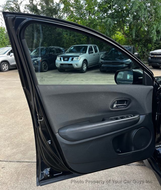 2019 Honda HR-V LX 2WD CVT - 23083023 - 28