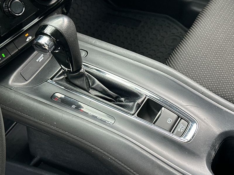 2019 Honda HR-V LX AWD CVT - 23030831 - 17