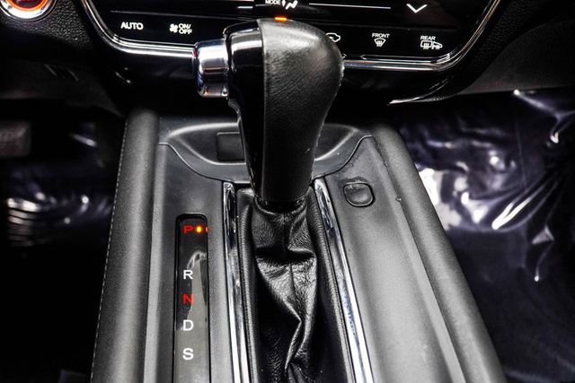 2019 Honda HR-V Touring AWD CVT - 23017960 - 19