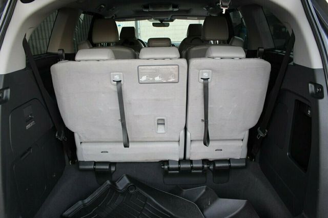 2019 Honda Odyssey ELITE W/ RES.DVD, NAVIGATION, LEATHER, MOONROOF - 23088228 - 32