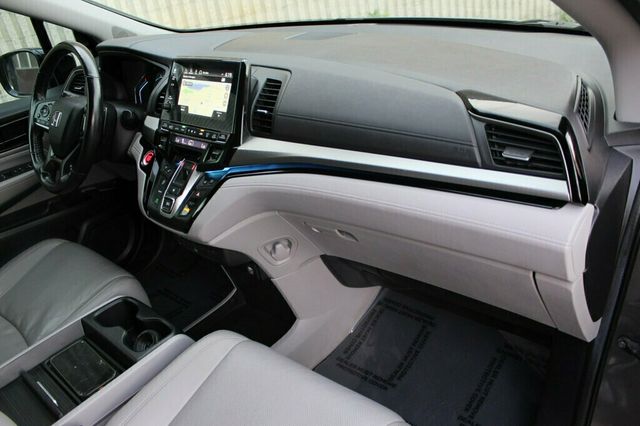 2019 Honda Odyssey ELITE W/ RES.DVD, NAVIGATION, LEATHER, MOONROOF - 23088228 - 8