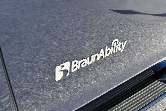 2019 Honda Odyssey EX Braun XI-R Mobility Conversion Van - 23010069 - 14