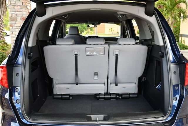 2019 Honda Odyssey EX Braun XI-R Mobility Conversion Van - 23010069 - 21