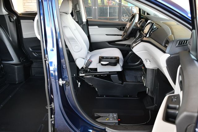 2019 Honda Odyssey EX Braun XI-R Mobility Conversion Van - 23010069 - 25