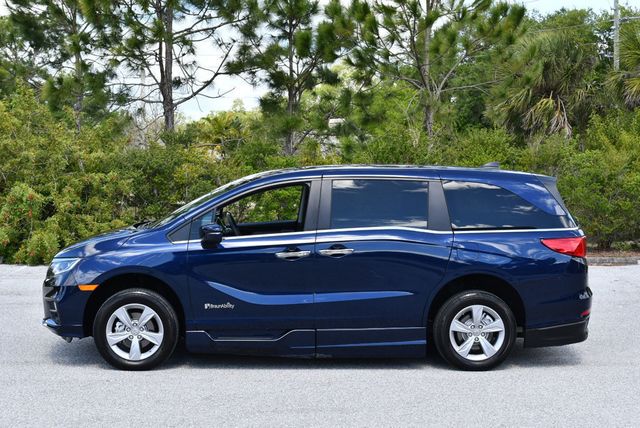 2019 Honda Odyssey EX Braun XI-R Mobility Conversion Van - 23010069 - 32