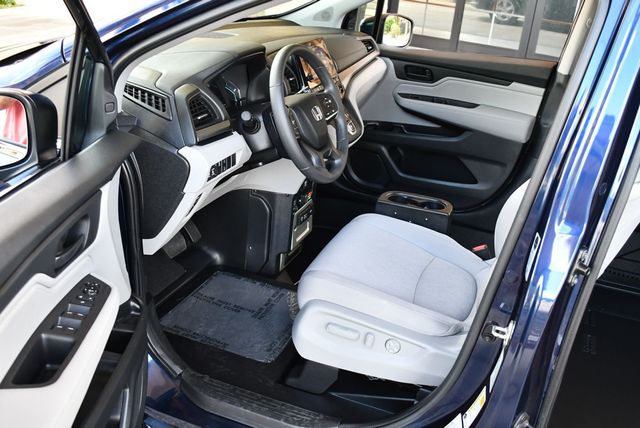 2019 Honda Odyssey EX Braun XI-R Mobility Conversion Van - 23010069 - 49