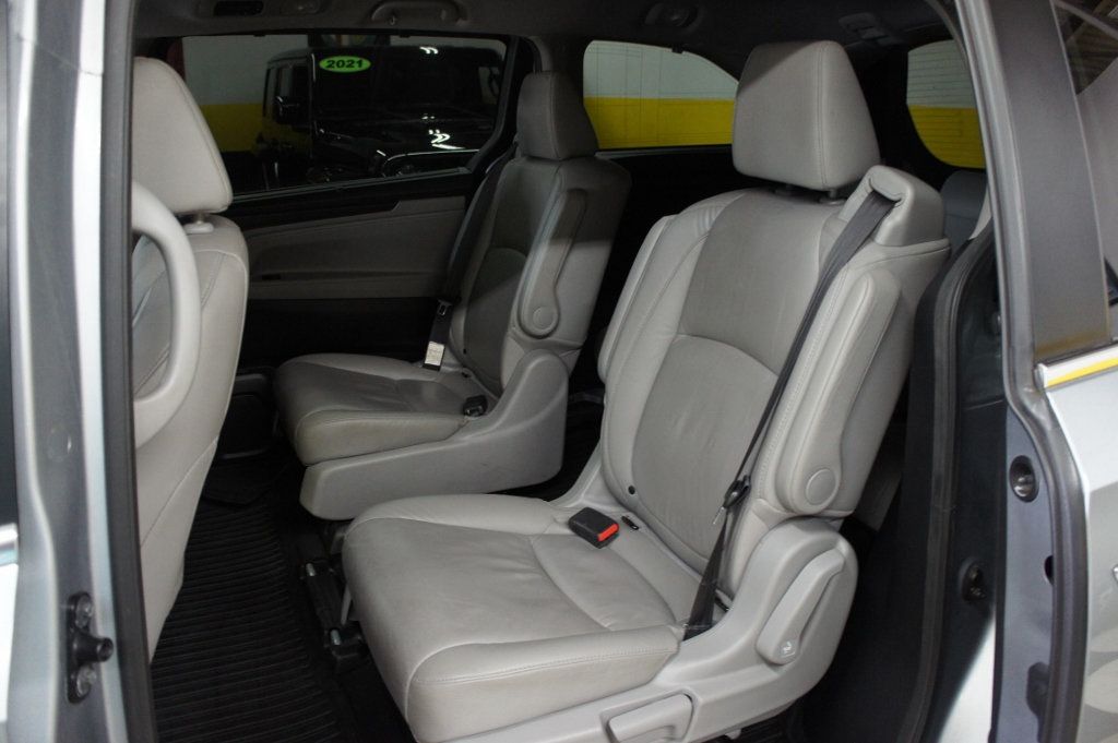 2019 Honda Odyssey EX-L photo 21