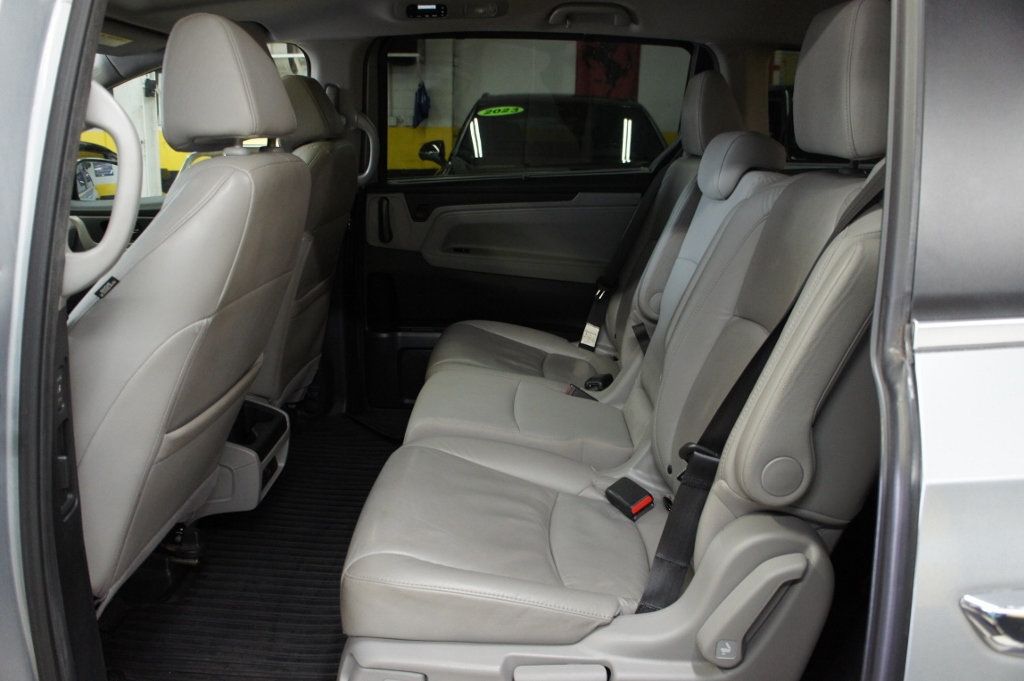 2019 Honda Odyssey EX-L photo 41