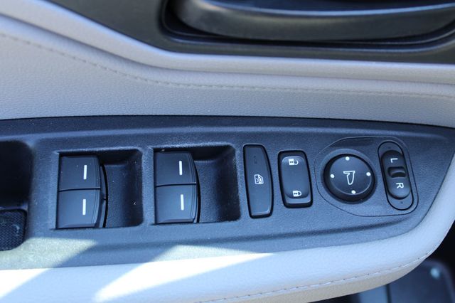 2019 Honda Odyssey EX-L Automatic - 23069931 - 25