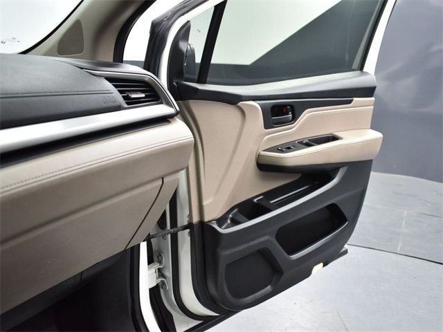 2019 Honda Odyssey EX-L photo 8