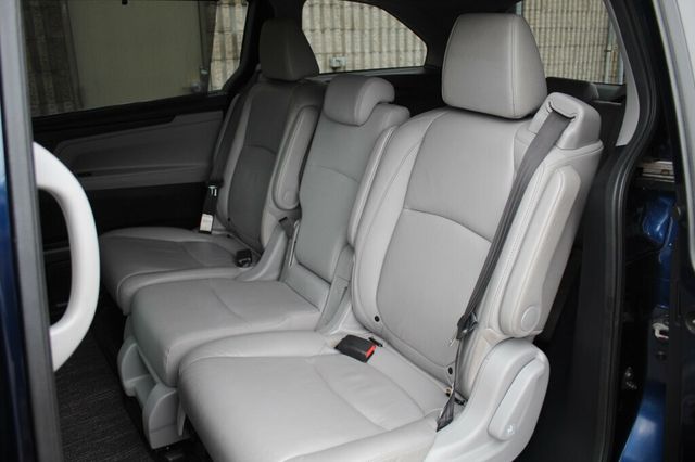2019 Honda Odyssey ONE OWNER EXL W/ LEATHER, MOONROOF - 22938040 - 27