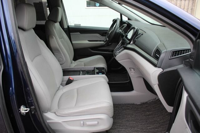 2019 Honda Odyssey ONE OWNER EXL W/ LEATHER, MOONROOF - 22938040 - 6