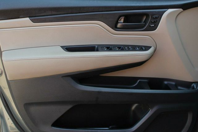 2019 Honda Odyssey ONE OWNER EXL W/ LEATHER, MOONROOF - 23042565 - 20