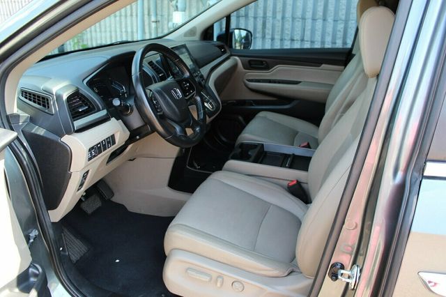 2019 Honda Odyssey ONE OWNER EXL W/ LEATHER, MOONROOF - 23042565 - 24