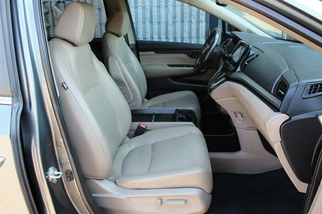 2019 Honda Odyssey ONE OWNER EXL W/ LEATHER, MOONROOF - 23042565 - 6
