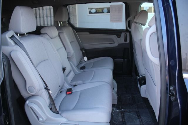 2019 Honda Odyssey ONE OWNER EX W/ POWER SLIDING DOORS - 22980381 - 9