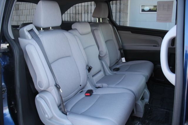 2019 Honda Odyssey ONE OWNER EX W/ POWER SLIDING DOORS - 22980381 - 10