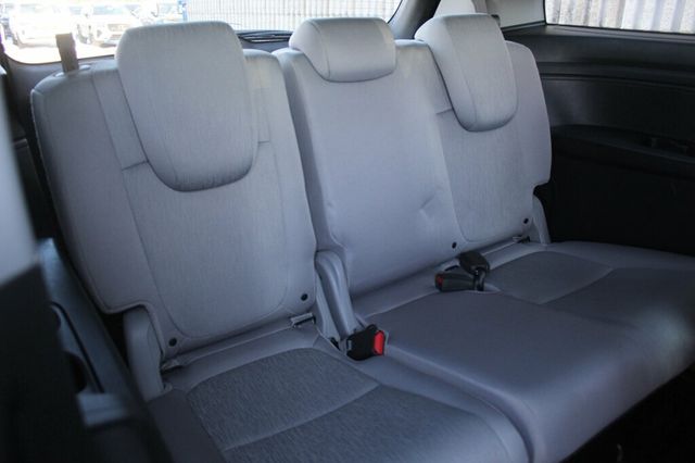 2019 Honda Odyssey ONE OWNER EX W/ POWER SLIDING DOORS - 22980381 - 11